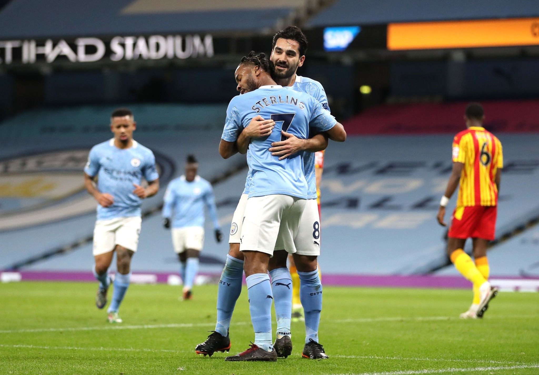 精巧布置 精巧布置